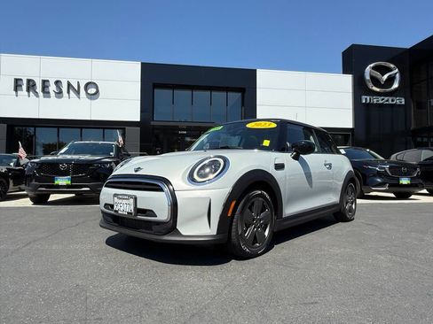 Used 2023 MINI Cooper 2-Door Hardtop FWD image 1