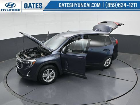 Used 2018 GMC Terrain SLE AWD/4WD image 50