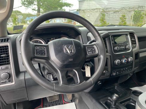 Used 2018 RAM 3500 Tradesman w/ Power & Remote Entry Group AWD/4WD image 14