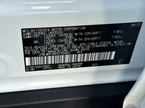 Used 2023 Toyota RAV4 LE image 27