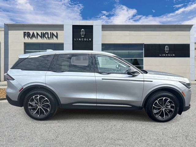 New 2026 Lincoln Nautilus Premier AWD/4WD image 8