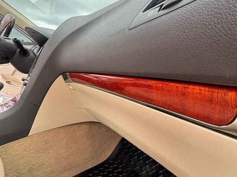 Used 2011 Lexus ES 350 FWD image 28