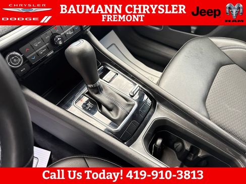 Used 2022 Jeep Compass Latitude w/ Convenience Group AWD/4WD image 24