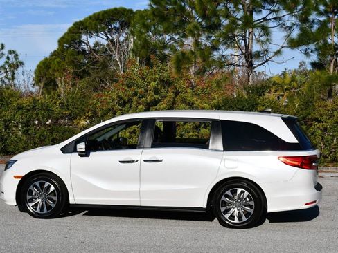 Used 2023 Honda Odyssey EX-L image 5