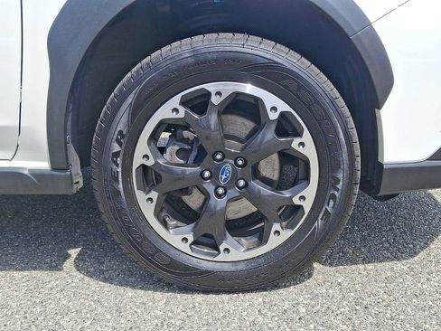 Used 2023 Subaru Crosstrek 2.0i AWD/4WD image 8