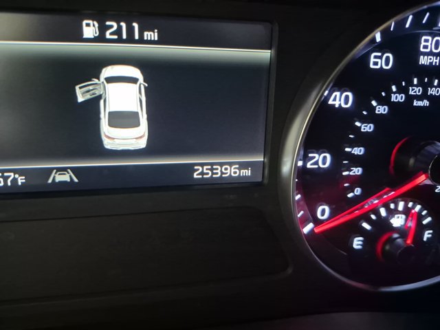 Certified 2023 Kia Forte GT-Line w/ GT-Line Premium Package FWD image 19