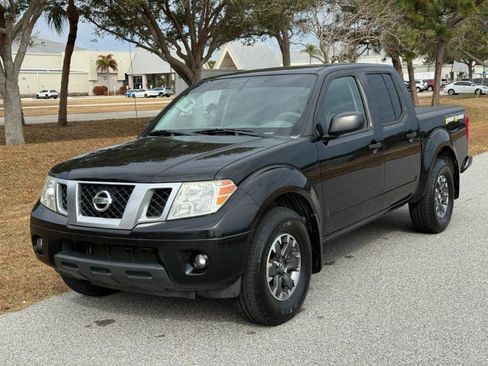 Used 2019 Nissan Frontier Desert Runner image 4