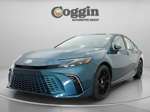 New 2026 Toyota Camry XSE image 33