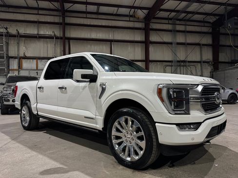 Used 2023 Ford F150 Limited image 1