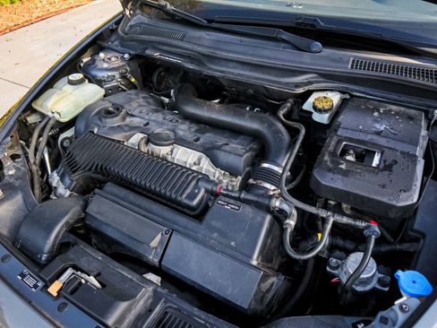 Used 2011 Volvo V50 T5 image 31