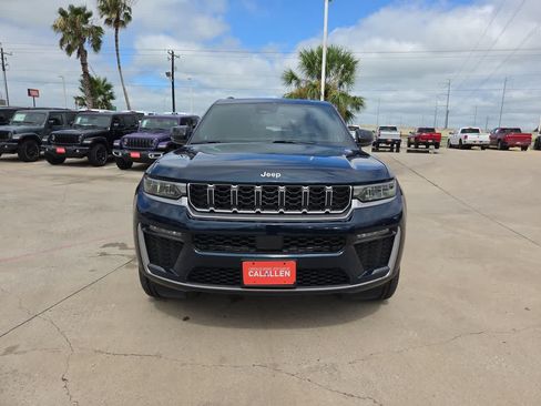 New 2026 Jeep Grand Cherokee L Limited RWD image 14