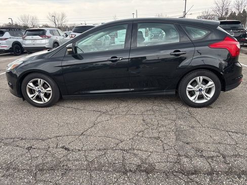 Used 2014 Ford Focus SE image 2