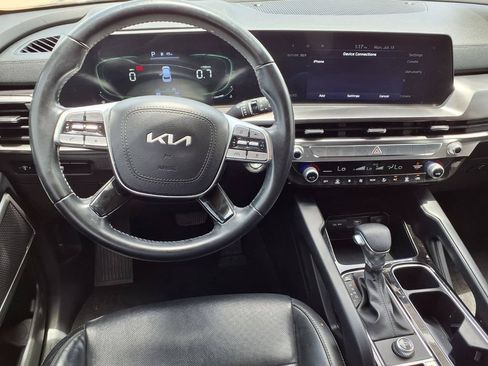 Used 2023 Kia Telluride LX FWD image 14