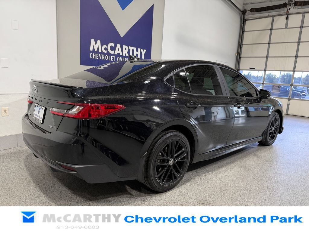 Used 2025 Toyota Camry SE w/ Multimedia Upgrade Package AWD/4WD image 5