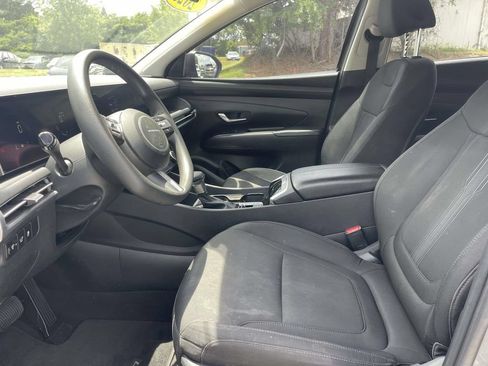 Used 2025 Hyundai Tucson SEL FWD image 14