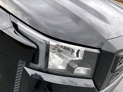 Certified 2022 Nissan Frontier S w/ Technology Package image 30