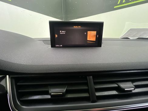 Used 2019 Audi Q7 3.0T Premium Plus AWD/4WD image 21