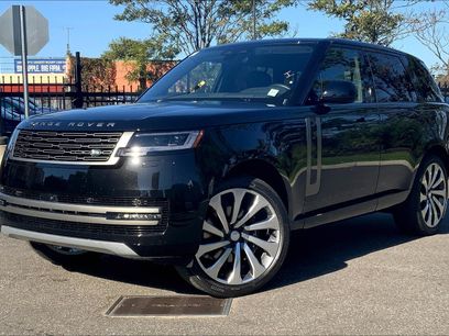 New 2025 Land Rover Range Rover SE