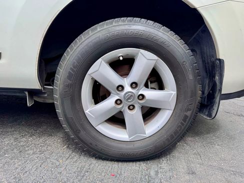 Used 2012 Nissan Rogue S w/ Special Edition Pkg FWD image 11