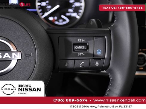 New 2024 Nissan Pathfinder SV w/ SV Premium Package image 14