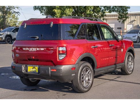 Used 2025 Ford Bronco Sport Big Bend AWD/4WD image 3