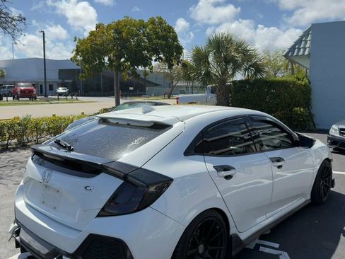 Used 2017 Honda Civic LX image 4