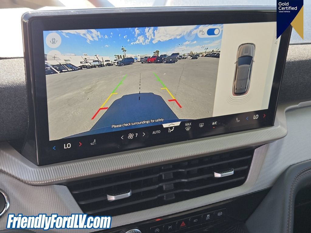 Certified 2025 Ford Explorer Active RWD image 24