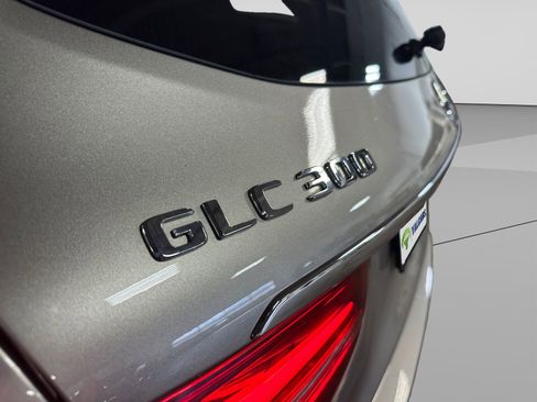 Used 2019 Mercedes-Benz GLC 300 4MATIC w/ Multimedia Package image 42