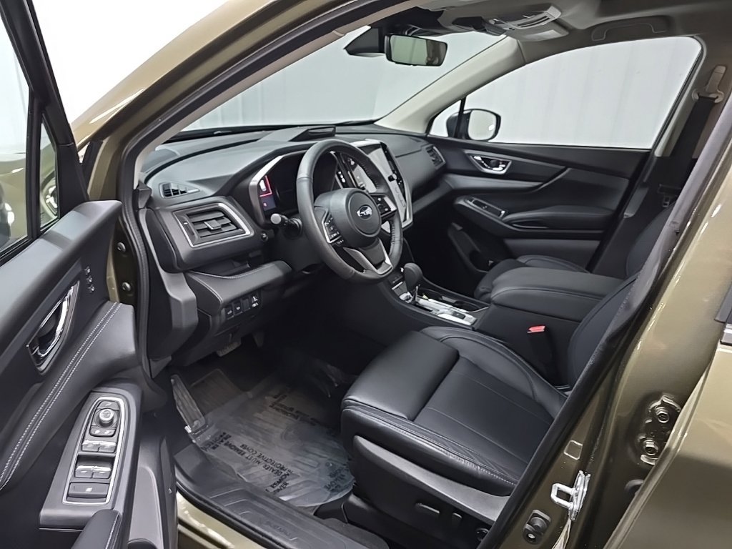 Used 2025 Subaru Ascent Limited AWD/4WD image 29