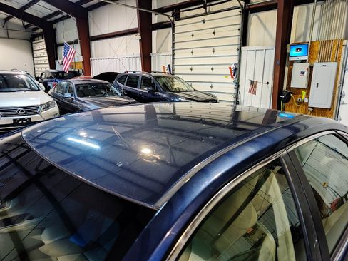 Used 2015 Toyota Camry LE FWD image 11