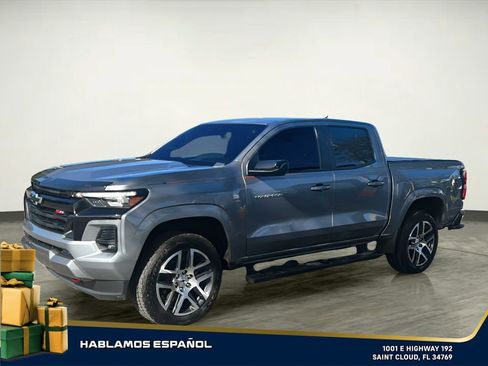 Used 2024 Chevrolet Colorado Z71 w/ Z71 Convenience Package 2 image 2