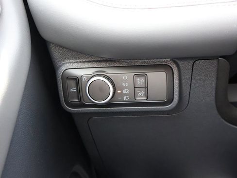 New 2026 Ford Explorer Active AWD/4WD image 32