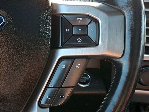Certified 2019 Ford F250 Platinum w/ Platinum Ultimate Package AWD/4WD image 21