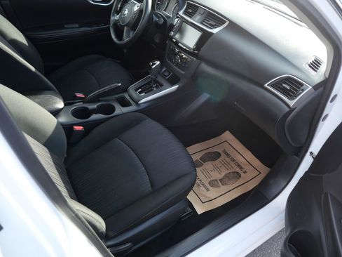 Used 2019 Nissan Sentra SV image 24