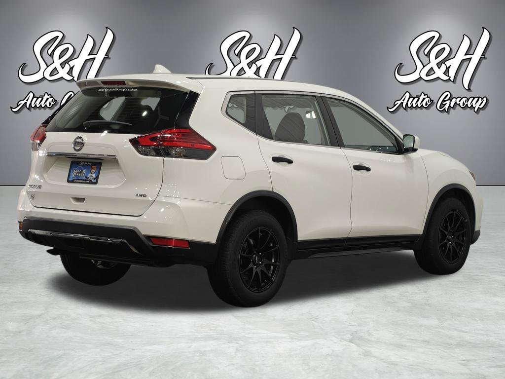 Used 2017 Nissan Rogue S AWD/4WD image 20