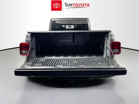 Used 2020 Jeep Gladiator Sport w/ Quick Order Package 24S image 34