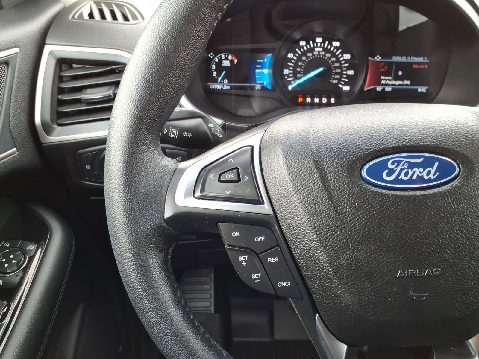 Used 2019 Ford Edge SEL w/ Equipment Group 201A FWD image 19