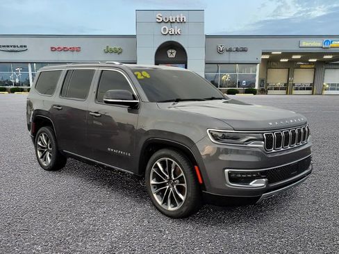 Used 2024 Jeep Wagoneer Series III w/ Premium Group I AWD/4WD image 1