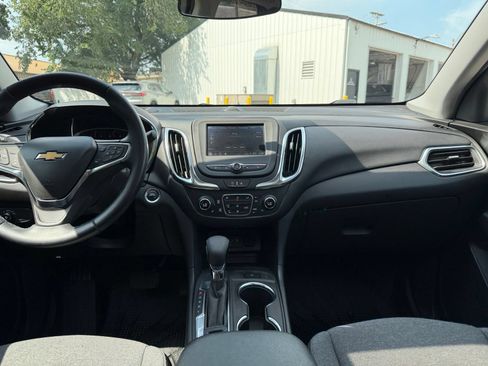 Used 2024 Chevrolet Equinox LT w/ LPO, Floor Liner Package FWD image 18