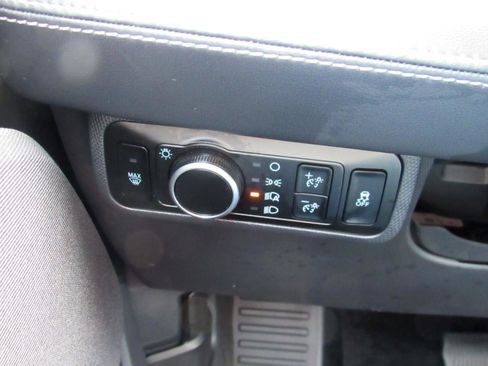 Used 2024 Ford Mustang Mach-E Select w/ Comfort Package Lite AWD/4WD image 18