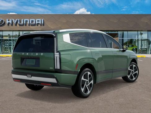 New 2026 Hyundai Ioniq 9 Calligraphy image 4