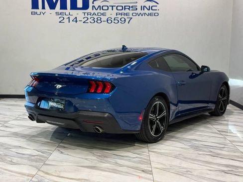 Used 2024 Ford Mustang Coupe RWD image 6