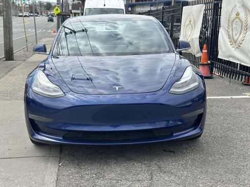 Used 2019 Tesla Model 3 Long Range AWD/4WD image 8