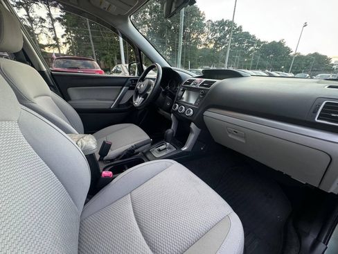 Used 2017 Subaru Forester 2.5i w/ Alloy Wheel Package AWD/4WD image 13
