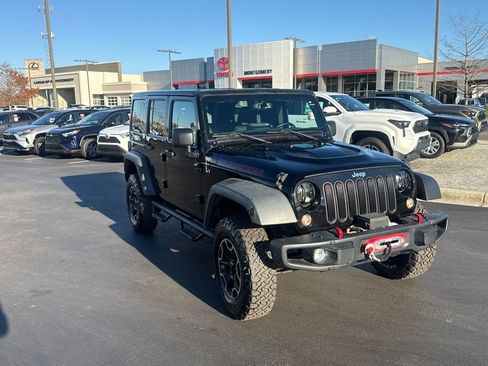 Used 2015 Jeep Wrangler Unlimited Rubicon image 1
