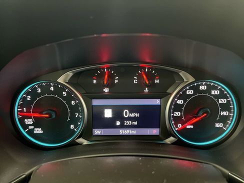Used 2023 Chevrolet Equinox RS w/ RS Leather Package AWD/4WD image 12