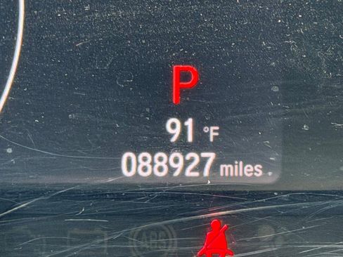 Used 2018 Honda Accord Touring image 22