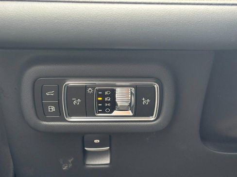 New 2026 Lincoln Nautilus Premier w/ Equipment Group 102A image 17