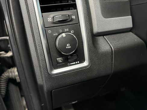 Used 2013 RAM 1500 Big Horn image 21