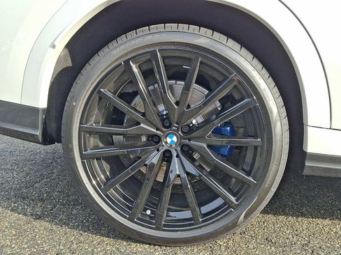 New 2026 BMW X6 M60i image 5